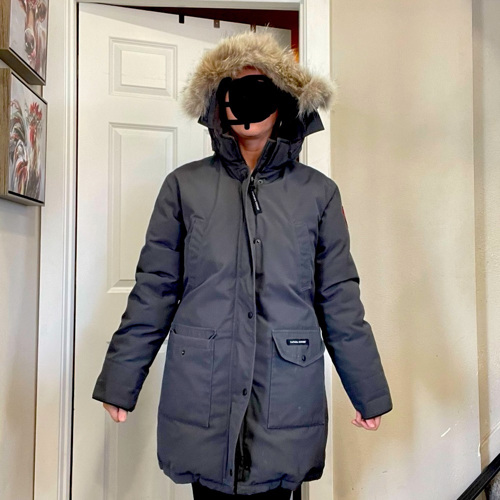 Beautiful Canada Goose Parka - Graphite XL